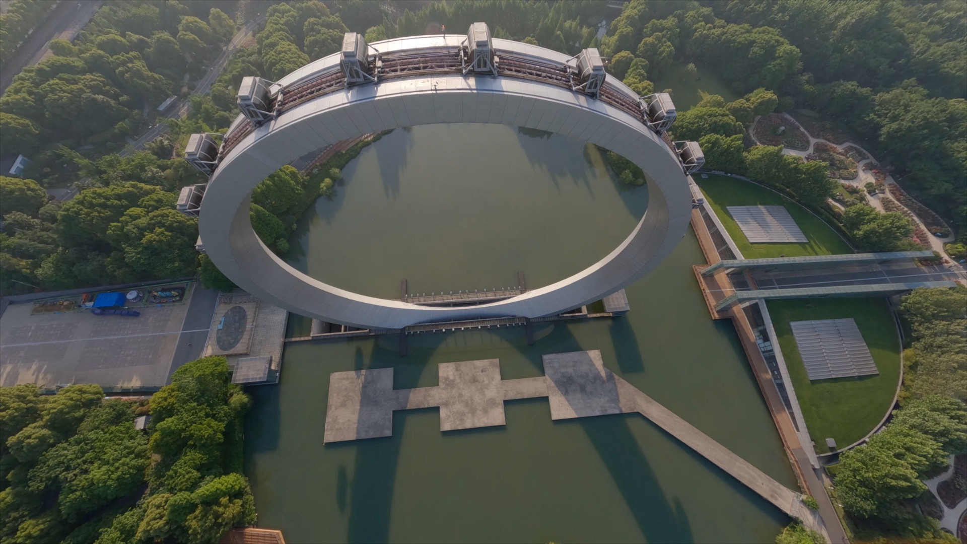 「天宁」紫荆公园